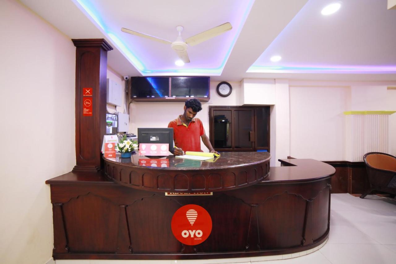 Oyo 7926 Hotel Fort View Thiruvananthapuram Dış mekan fotoğraf